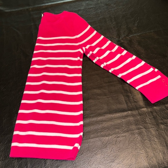 Top by Takbots, size S, EUC - Picture 8 of 9